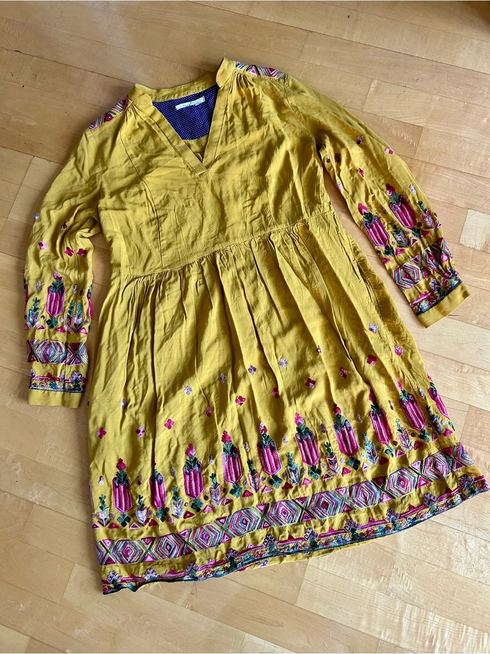 Anthropologie Floreat Embroidered, Boho V-Neck Dress, Gold, Pink, Size XS